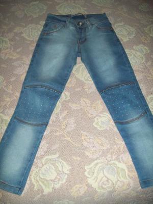 Jeans elastizado celeste talle 6 niña