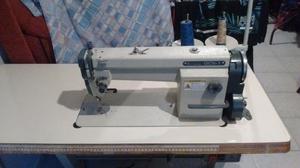 Maquina de coser recta industrial Typical usada