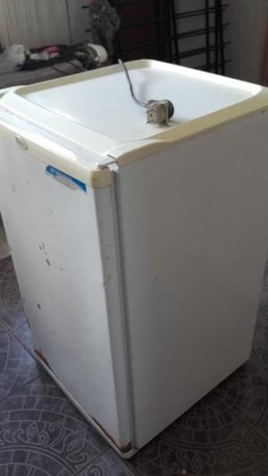 freezers bajo mesada