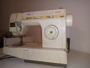 Maquina de coser recta singer