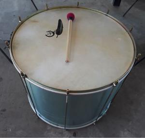 Surdo de 24" de cuero