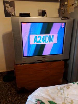 Tv Sony de 34 pulgadas usado