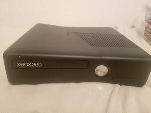 Consola Xbox 360 Sin Chipear Con 9 Juegos, Poco Uso
