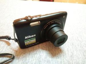 Vendo Nikon Coolpix s mpxl HD, + Micro Sandisk 32gb