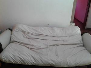 Vendo futon de tres cuerpos