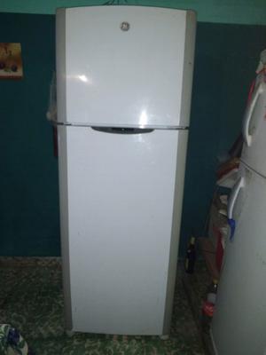 Vendo heladera General Electric no frost