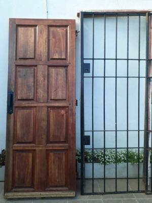 Vendo puerta de entrada con reja