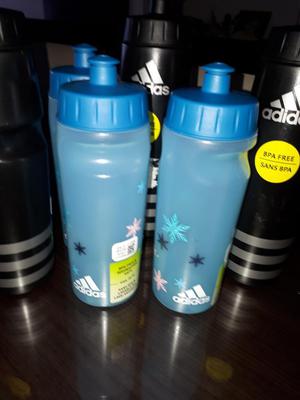 Botella de Agua Adidas Nuevas