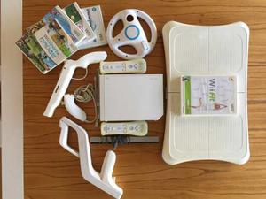 Consola Wii Completa +controles + Nunchuk + Wiifit +5 Juegos