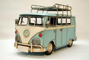 Combi Volkswagen Chapa Miniatura Decorativa Camioneta Escala
