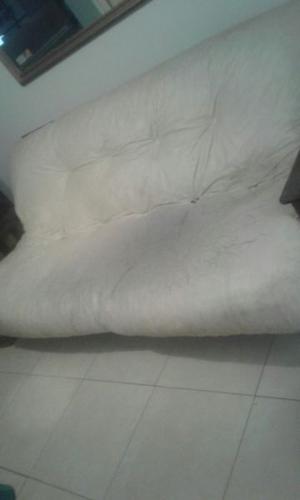 Futon grande. URGENTE