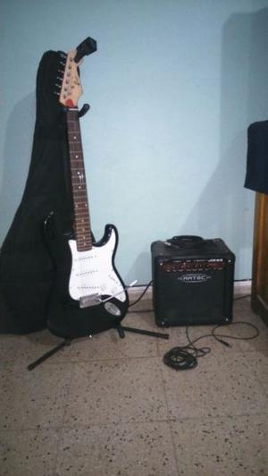 Guitarra Eléctrica Stratocaster y Amplificador