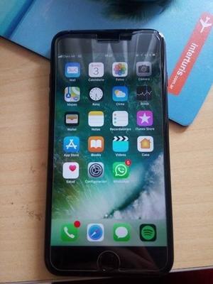 Iphone 7Plus Negro Mate, 32gb, 8 meses, 2 fundas originales