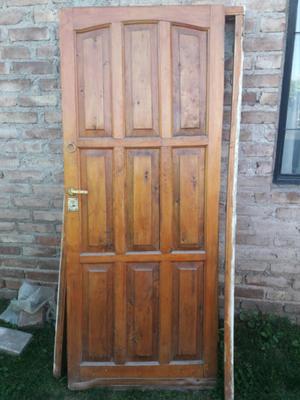 Puerta de madera