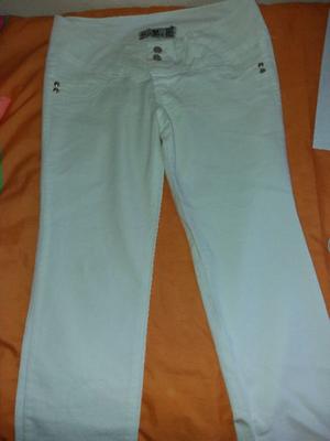 Pantalon blanco nuevo