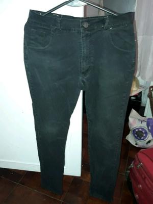 Pantalon jean negro talle 40 hombre