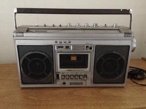 Radio vintage pioneer