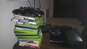 Vendo Xbox 360 Super Slim +Kinect+3 controles + 20 juegos