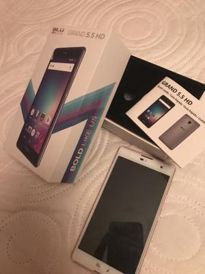 Vendo celular Blu en caja