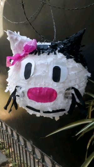 Piñata para nena