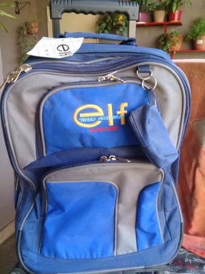 Vendo Mochila con carro nueva Elf