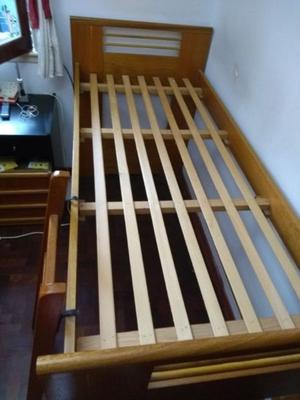 Cama Alta De Roble Con Escalera