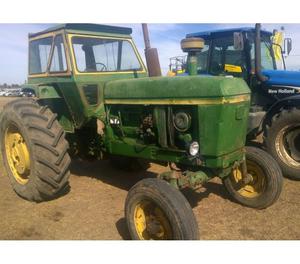 Tractor JOHN DEERE  - COD. 547