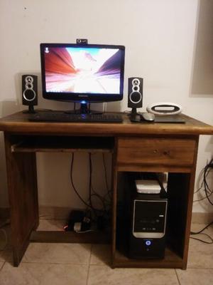 Vendo pc + mueble