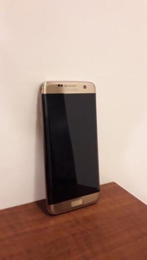 Samsung Galaxy S7 Edge con cargador externo