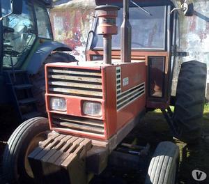 Tractor Fiat 880