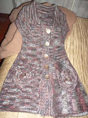 chaleco de lana tejido, multicolor, entallado, muy original.