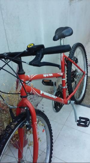 vendo bici rod 26 muy linda con cambios