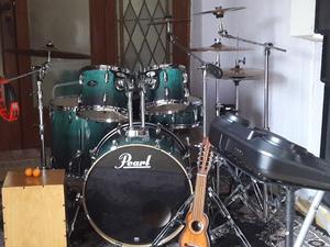 VENDO O PERMUTO BATERIA ACUSTICA PEARL VISION BIRCH