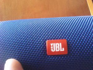 Parlante JBL Xtreme (Sumergible)