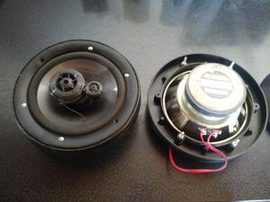 Parlantes Pioneer 8" triaxiales