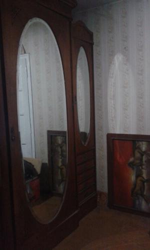 Ropero Antiguo con espejos