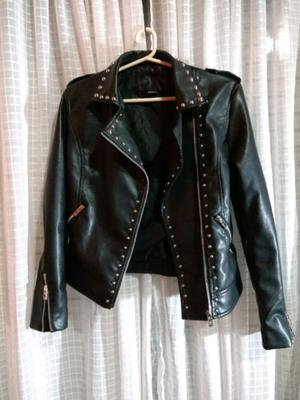 Campera Ecocuero Negra