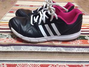 Zapatillas Adidas poco uso talle 37