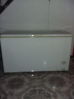 vendo muy buen freezer GAFA y otros..