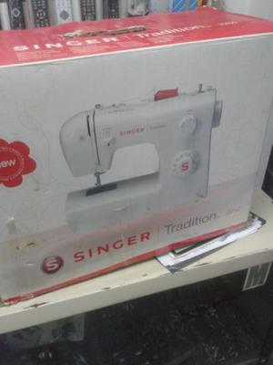 Máquina de coser Singer Modelo 