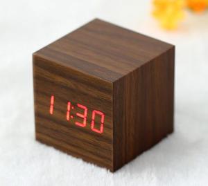 Reloj Cubo Madera Led Despertador Alarma Temperatura