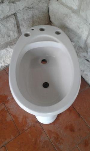 Vendo bidet blanco Ferrum