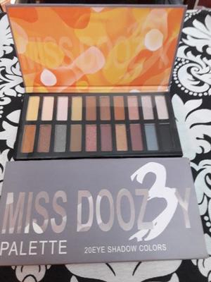 paleta miss doozy 3