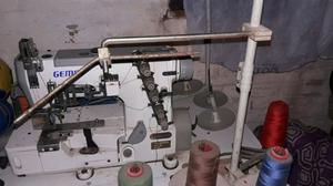 Vendo máquina de coser industrial