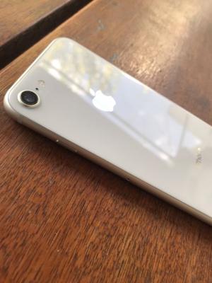 iPhone 8 64GB