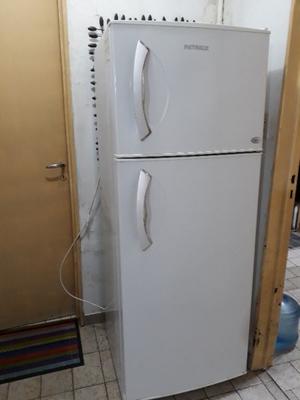 vendo heladera con freezer no frost