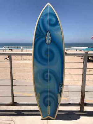 Tabla De Surf California 6'2 X  X 2 1/2 Con Deck