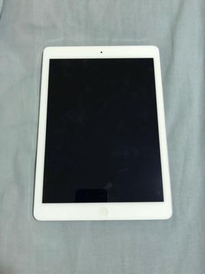 VENDO IPAD AIR SILVER 16gb wifi EXCELENTE ESTADO