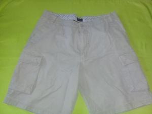 Bermuda de gabardina hombre talle 44