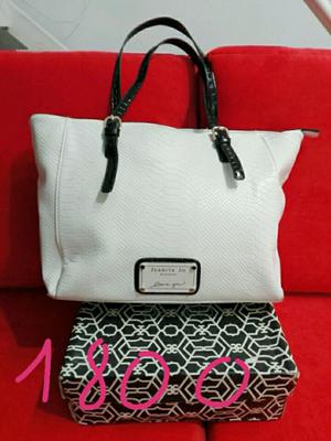 Carteras blanco y negro